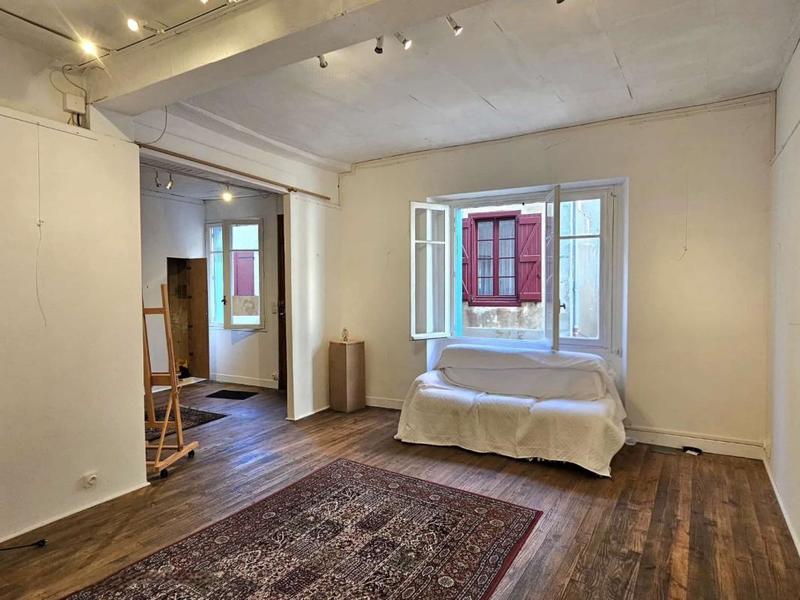 Maison - 133 m² - 6 pièces