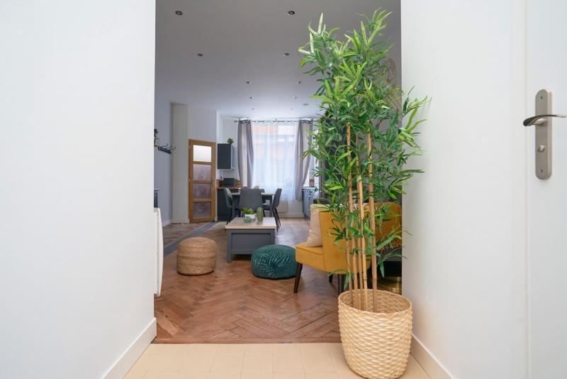 Maison - 95 m² - 6 pièces