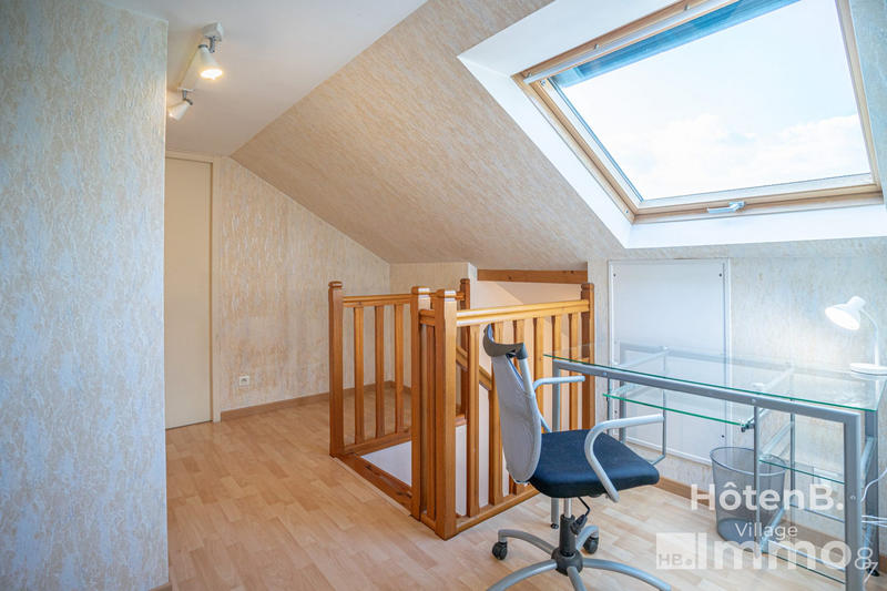 Appartement - 115 m² - 6 pièces