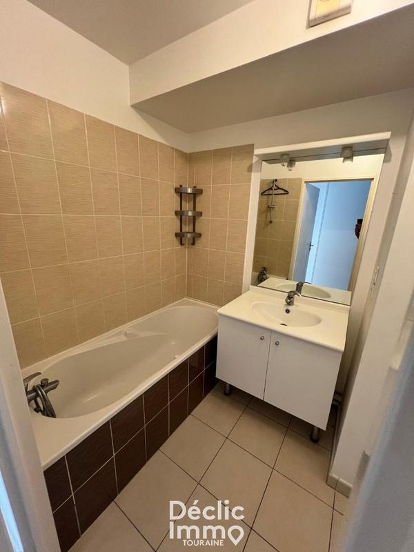 Appartement - 75 m² - 4 pièces