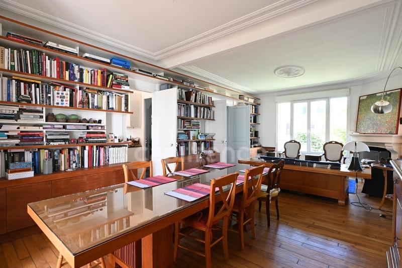 Maison - 188 m² - 7 pièces