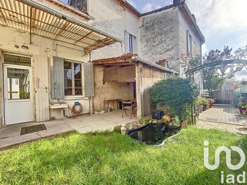 Maison - 225 m² - 8 pièces