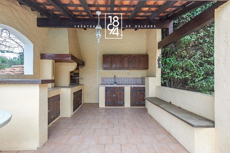 Villa - 145 m² - 4 pièces