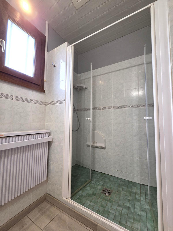 Maison - 94 m² - 5 pièces