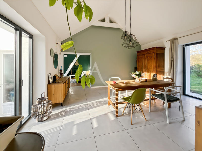 Maison - 133 m² - 6 pièces