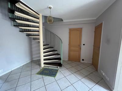 Maison - 97 m² - 4 pièces