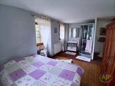 Maison - 195 m² - 6 pièces