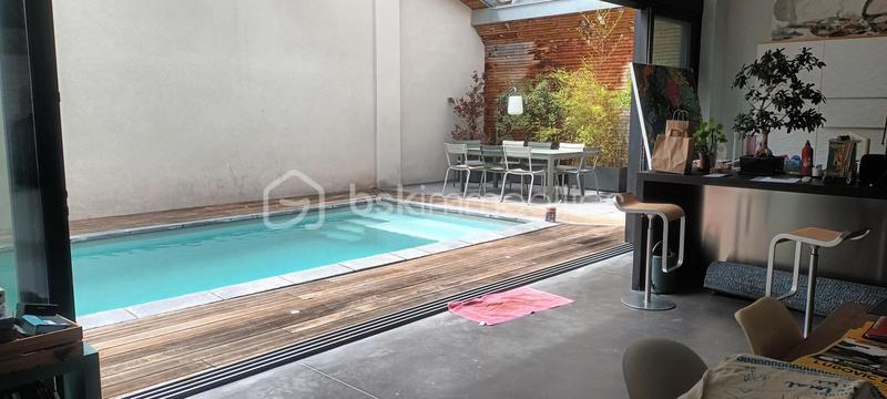 Loft - 220 m² - 4 pièces