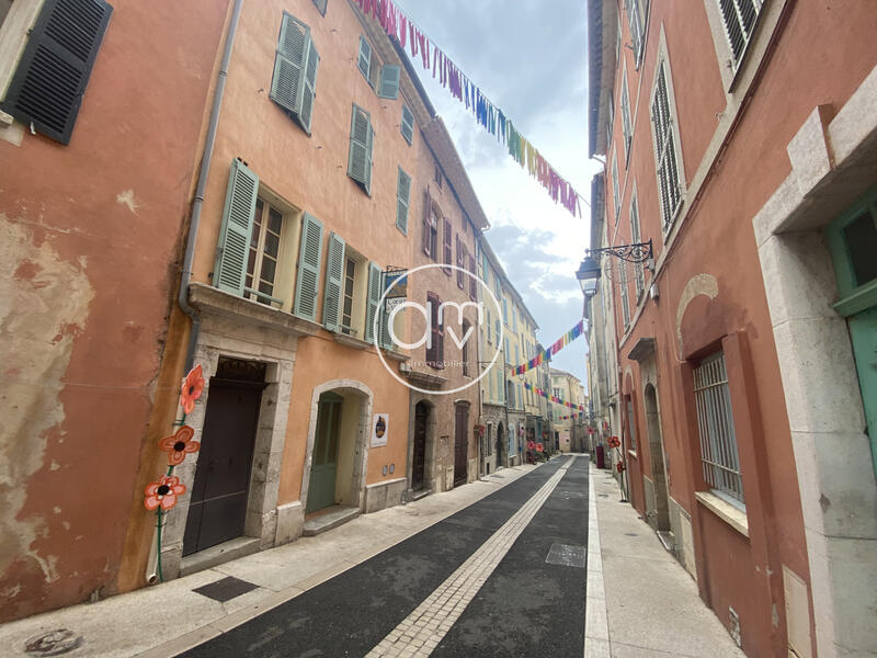 Local commercial - 48 m² - 2 pièces