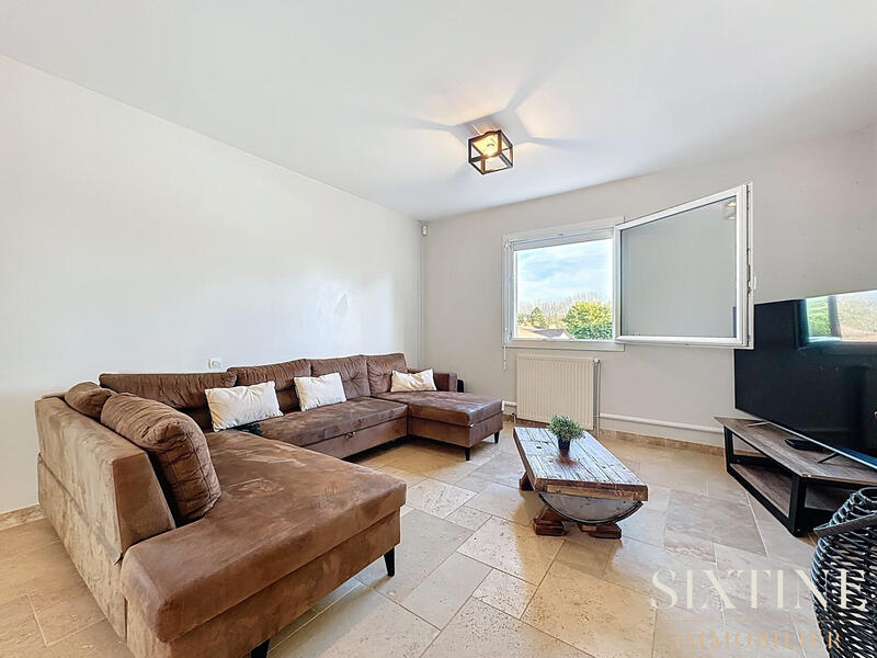 Maison - 150 m² - 7 pièces