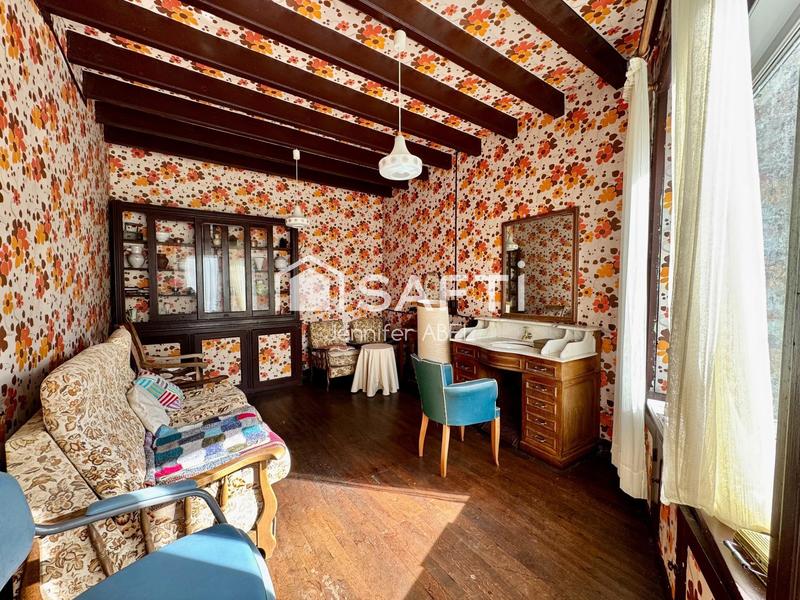 Maison - 112 m² - 8 pièces