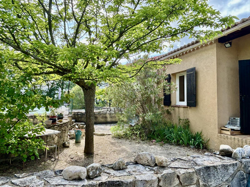 Villa - 107 m² - 5 pièces