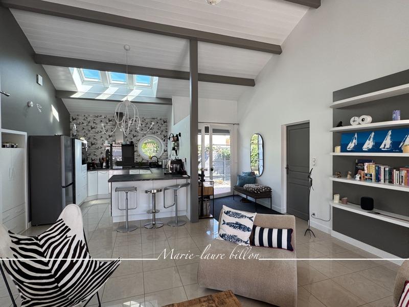 Maison - 162 m² - 5 pièces