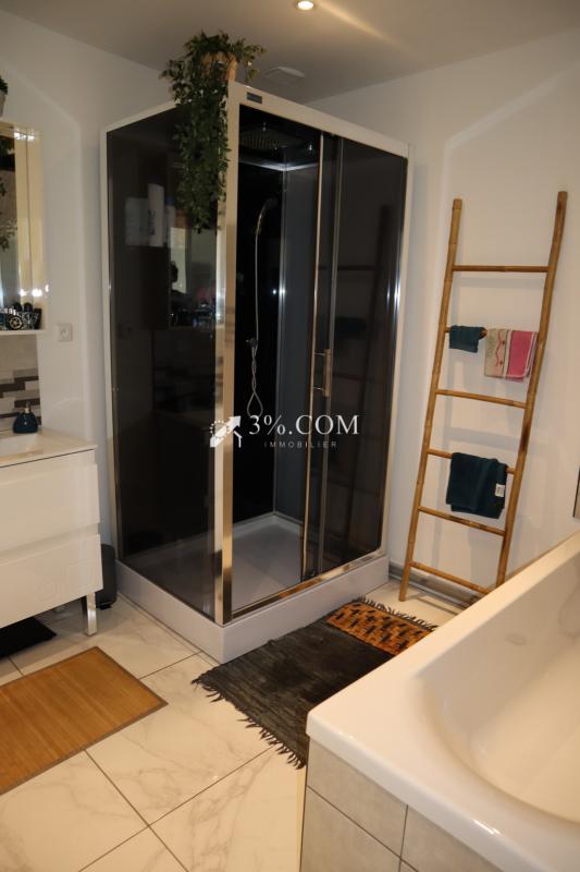 Maison - 204 m² - 8 pièces