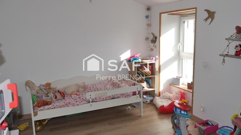 Maison - 187 m² - 7 pièces