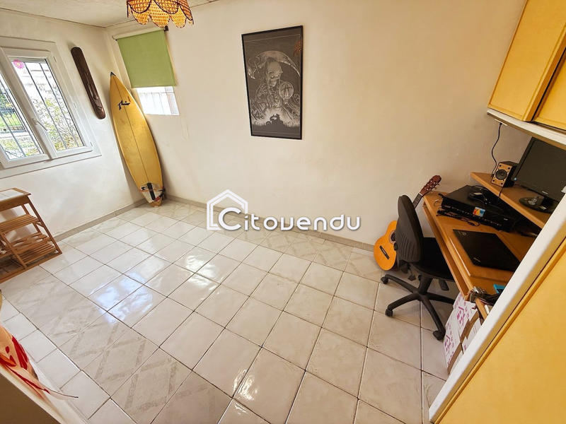 Villa - 185 m² - 8 pièces