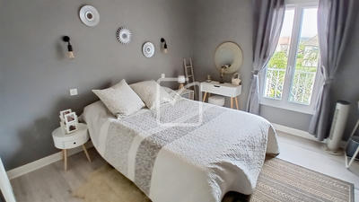 Maison - 149 m² - 6 pièces