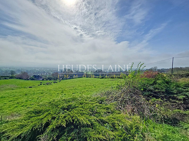 Maison - 232 m² - 7 pièces