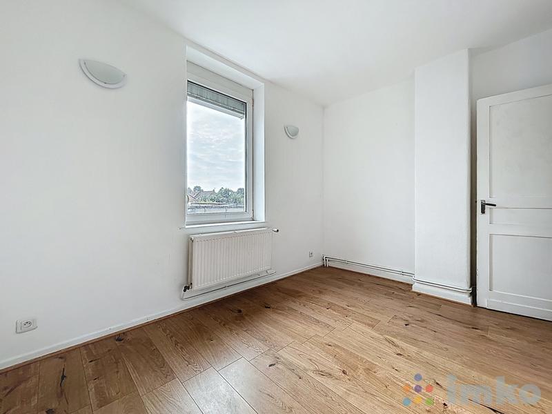 Maison - 94 m² - 5 pièces