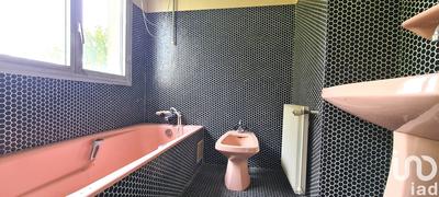 Maison - 408 m² - 20 pièces