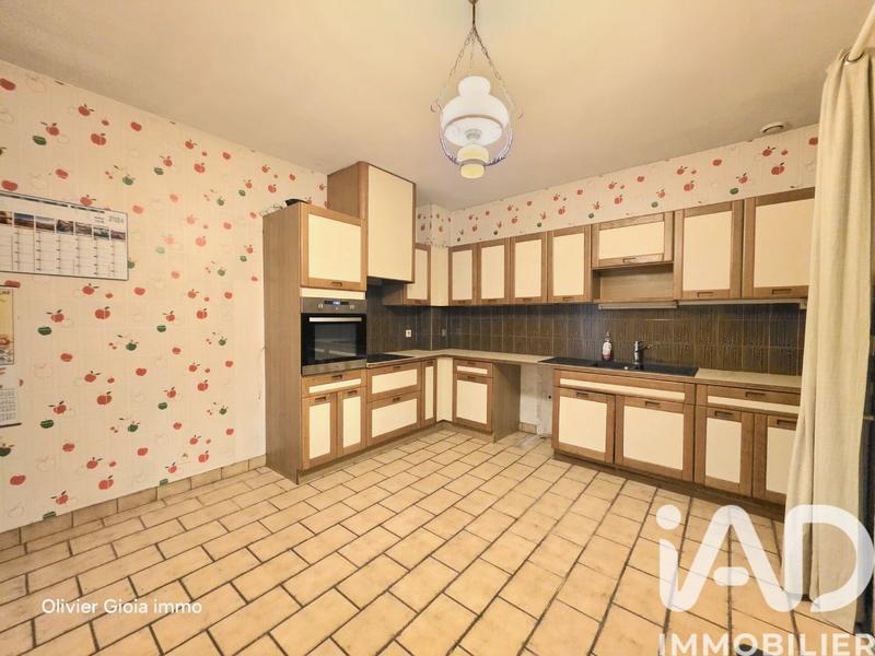 Maison - 150 m² - 4 pièces