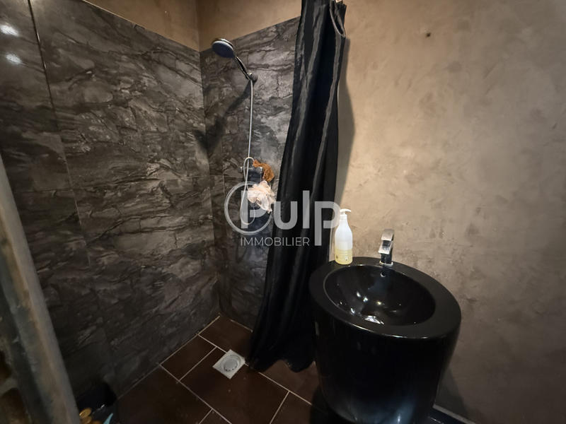 Immeuble - 160 m² - 6 pièces