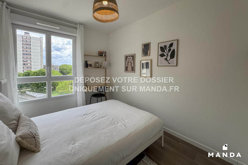 Chambre - 9 m² - 4 pièces