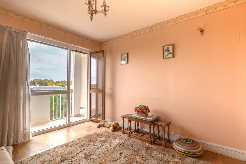 Appartement - 102 m² - 4 pièces