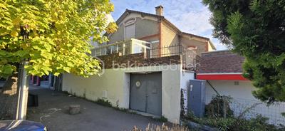 Maison ancienne - 384 m² - 7 pièces