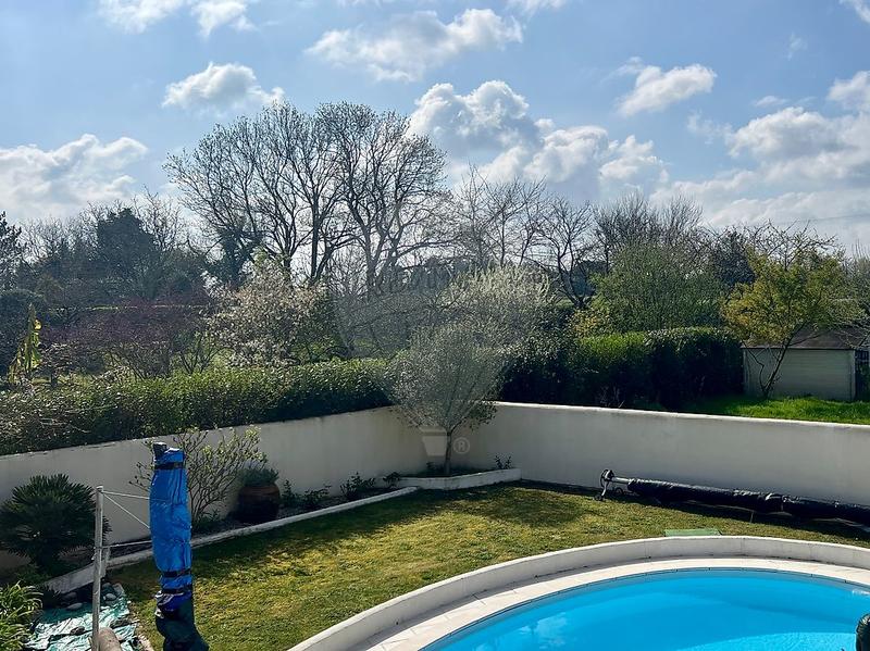 Maison - 97 m² - 4 pièces