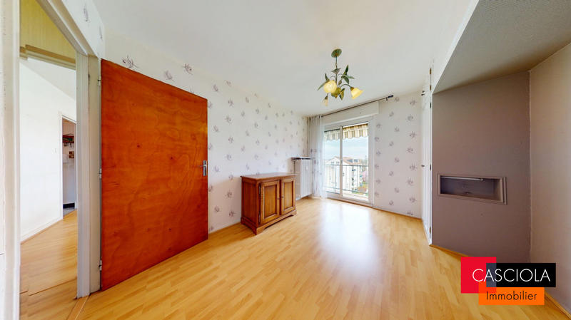 Appartement - 75 m² - 4 pièces