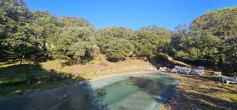 Propriété - 138 m² - 4 pièces