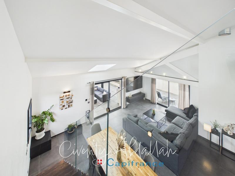 Maison - 122 m² - 3 pièces