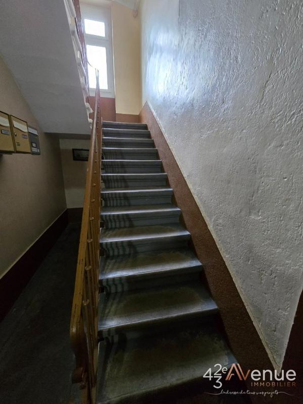 Immeuble - 203 m² - 5 pièces