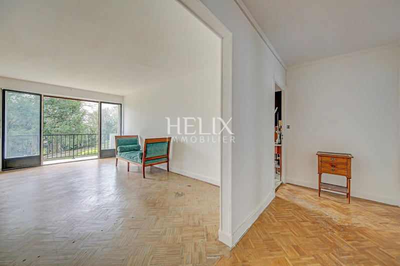 Appartement - 93 m² - 4 pièces