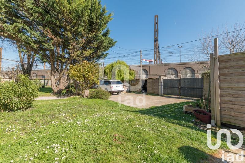 Maison - 150 m² - 8 pièces