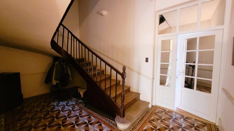 Maison - 231 m² - 6 pièces