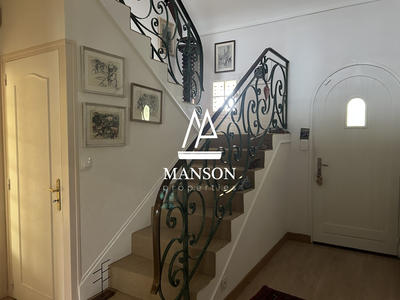 Maison - 141 m² - 6 pièces