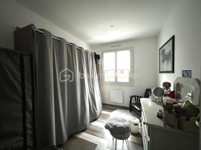 Pavillon - 90 m² - 6 pièces