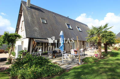 Maison - 160 m² - 5 pièces