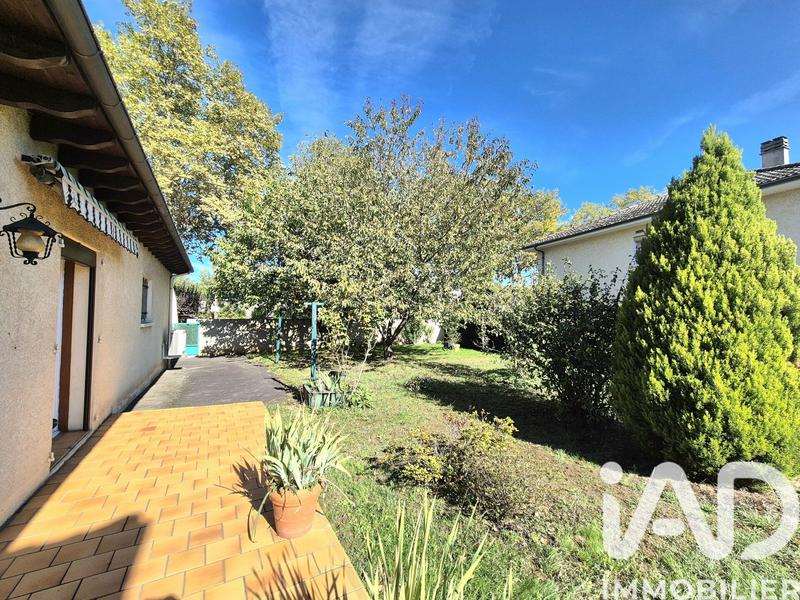 Maison - 137 m² - 6 pièces