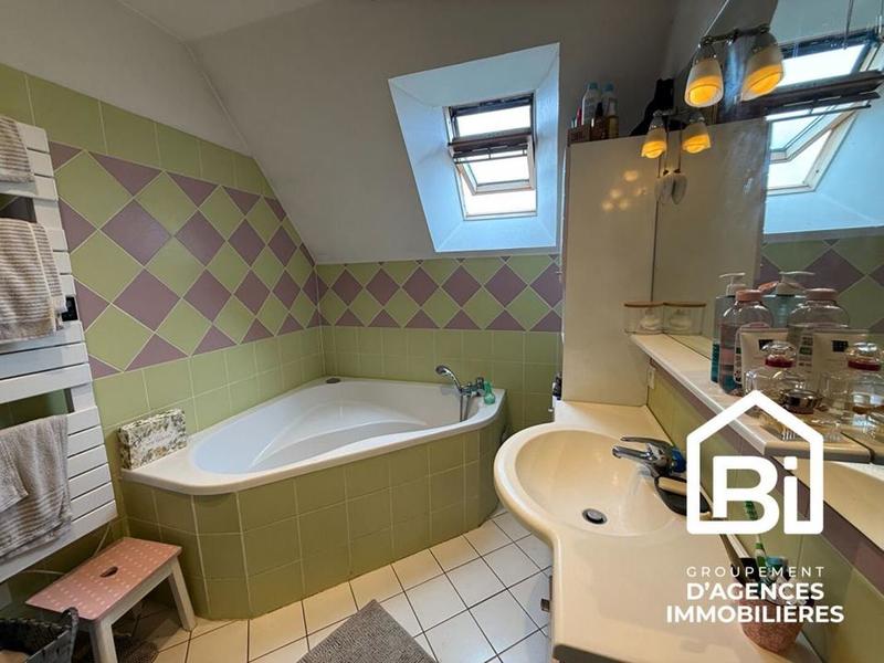 Maison - 150 m² - 5 pièces