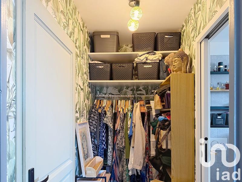 Maison - 251 m² - 8 pièces