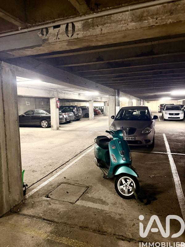 Parking - 15 m²