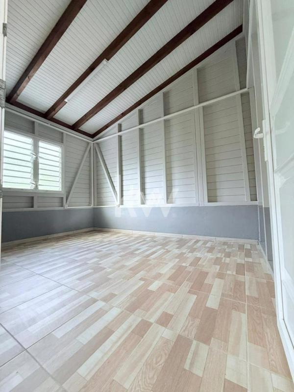 Local commercial - 80 m² - 3 pièces