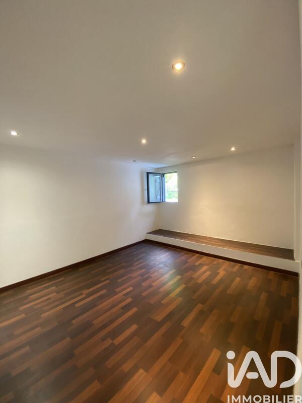 Maison - 160 m² - 5 pièces