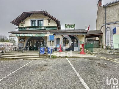 Local commercial - 409 m²