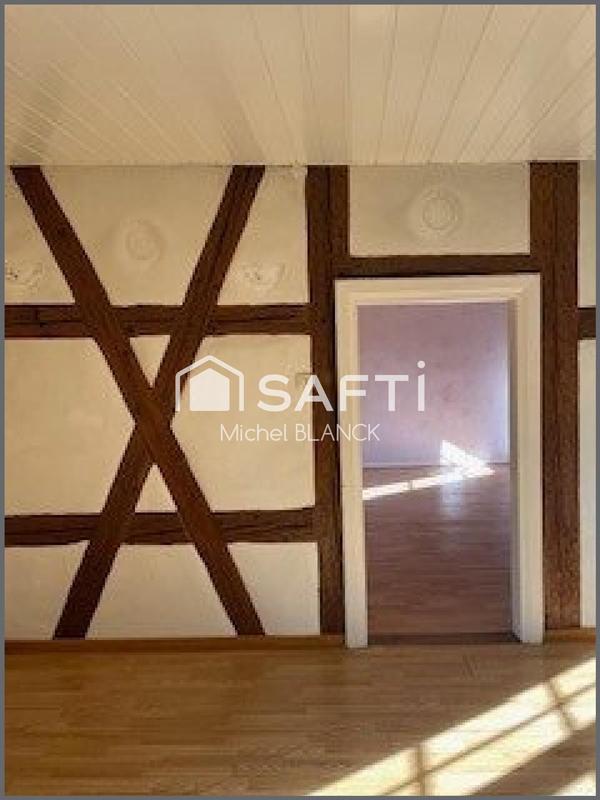 Maison - 110 m² - 8 pièces