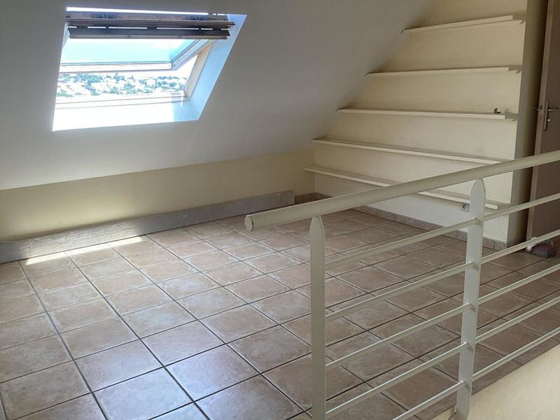Appartement - 94 m² - 4 pièces
