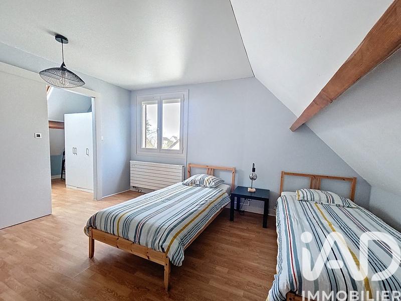 Maison - 188 m² - 9 pièces